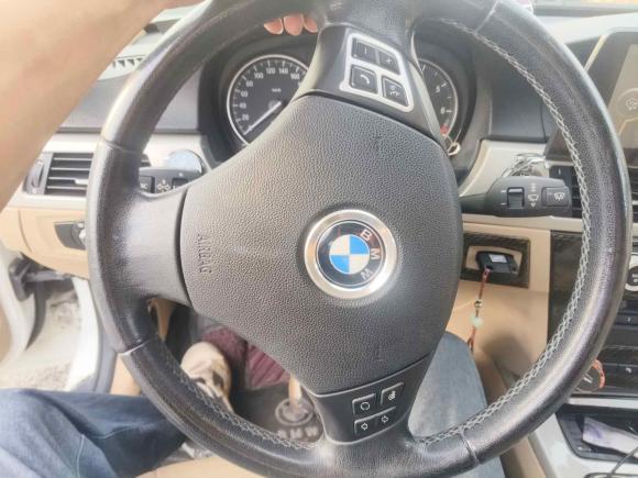 [上海·苏A] 二手宝马宝马3系2010款 320i豪华型