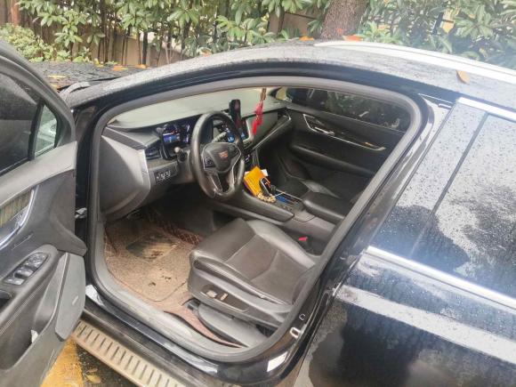 [湖州·浙E] 二手凯迪拉克凯迪拉克XT52016款 25T 豪华型