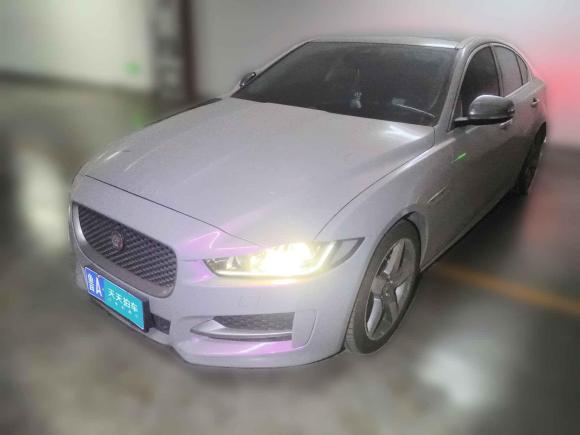 [济南·鲁A] 二手捷豹捷豹XE2017款 2.0T 200PS R-Sport