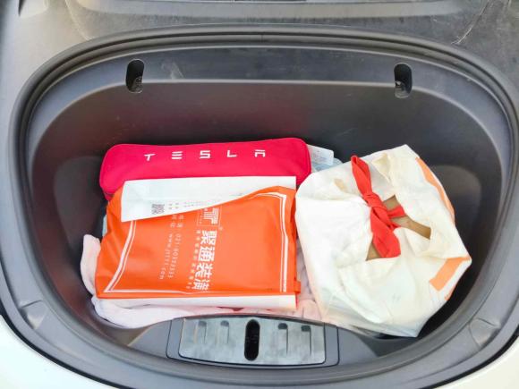 [上海·沪B] 二手特斯拉Model 32020款 标准续航后驱升级版