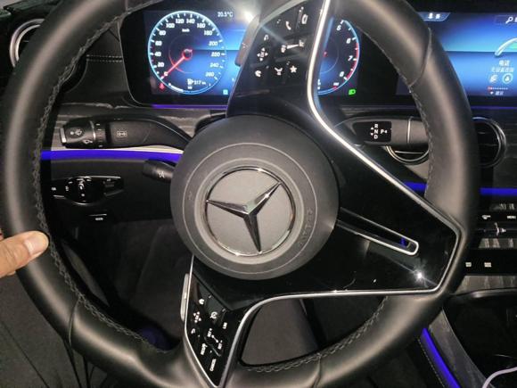 [上海·沪F] 二手奔驰奔驰E级2021款 E 300 L 豪华型