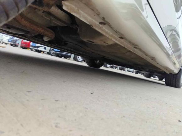 [武汉·鄂A] 二手荣威荣威3602015款 1.5L 自动豪华版