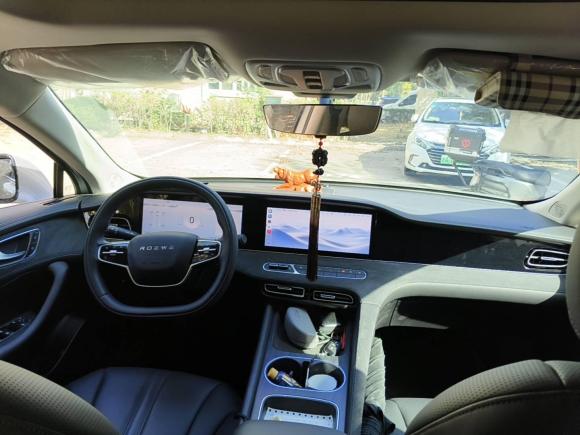 [上海·沪A] 二手荣威荣威D72025款 DMH 125km 世界冠军卓越版