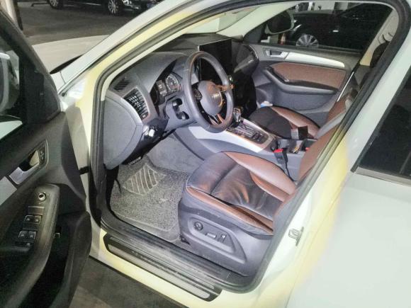 [苏州·苏E] 二手奥迪奥迪Q52018款 典藏版 40 TFSI 技术型