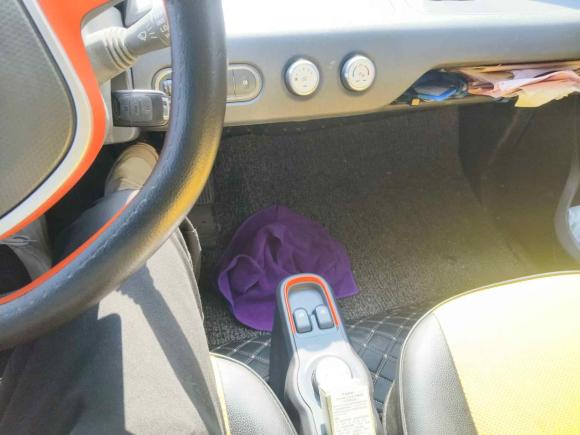 [温州·浙C] 二手宝骏宝骏E1002020款 305KM 智行版