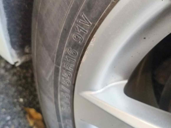 [深圳·贵H] 二手丰田雷凌2021款 双擎 1.8H E-CVT豪华版