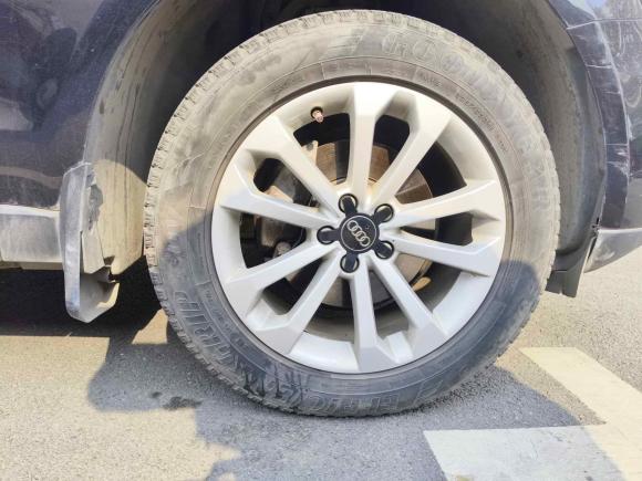 [武汉·鄂A] 二手奥迪奥迪Q52015款 40 TFSI 技术型