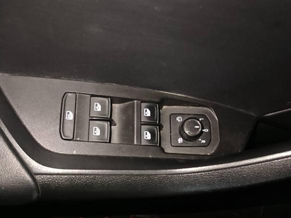 [上海·沪A] 二手斯柯达柯迪亚克2017款 TSI330 7座两驱豪华版