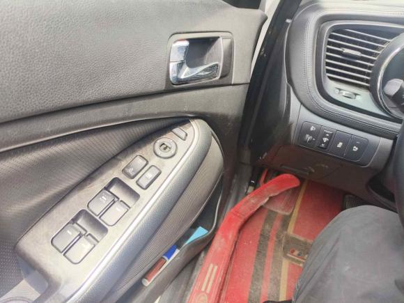 [义乌·浙G] 二手起亚起亚K52015款 2.0L 自动LUX