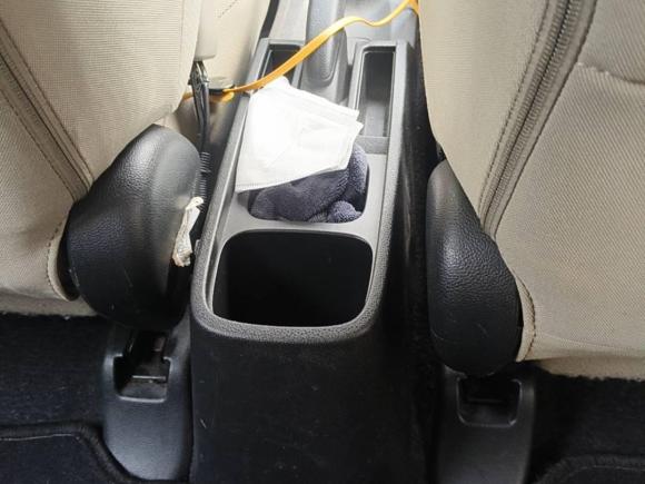 [广州·粤S] 二手本田飞度2011款 1.3L 自动舒适版