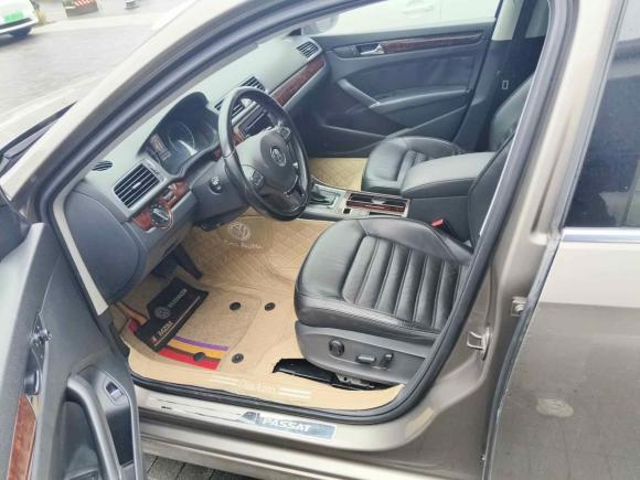 [成都·贵A] 二手大众帕萨特2011款 1.8TSI DSG御尊版