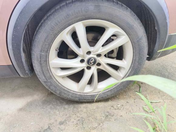 [常州·苏D] 二手英菲尼迪英菲尼迪QX302017款 1.6T 两驱运动版