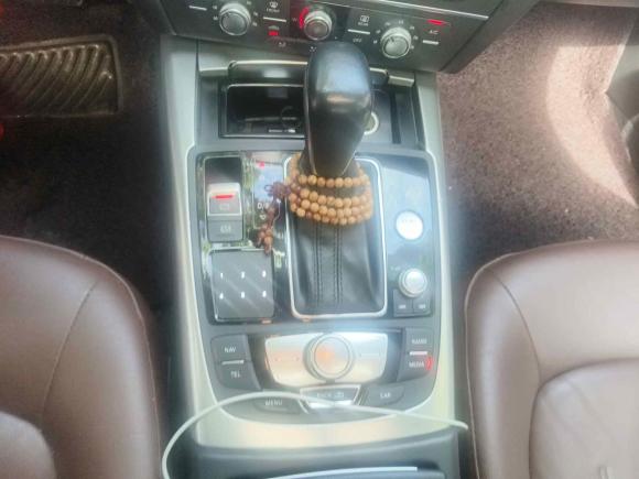 [深圳·粤B] 二手奥迪奥迪A6L2017款 TFSI 技术型