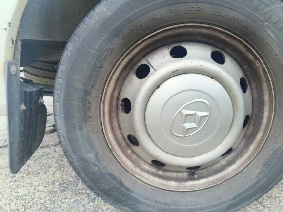 [苏州·沪C] 二手上汽大通MAXUS新途V802018款 2.5T 6挡手动傲运通短轴超低顶5-6座