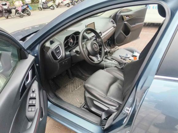 [南京·苏A] 二手马自达马自达3 昂克赛拉2014款 两厢 2.0L 自动旗舰型