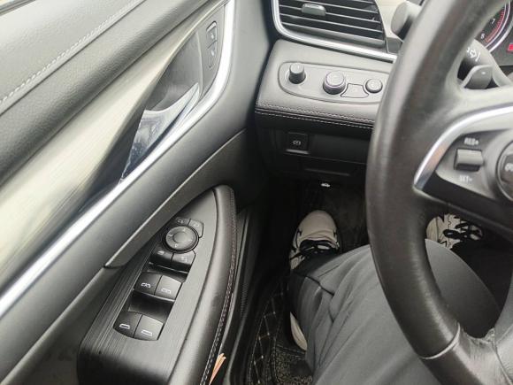 [上海·沪C] 二手别克君越2021款 552T 豪华型