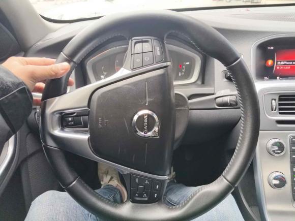 [金华·苏D] 二手沃尔沃沃尔沃S602018款 S60L T4 智远进取版