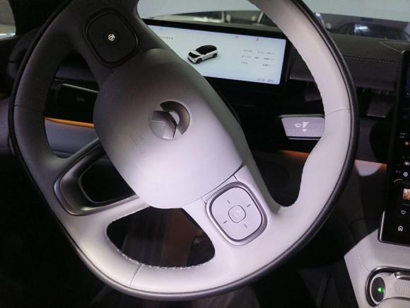 [上海·沪B] 二手蔚来蔚来ES62023款 75kWh