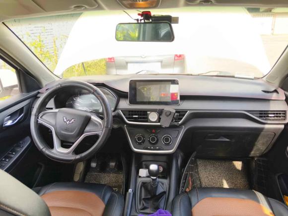 [台州·云D] 二手五菱汽车五菱宏光S32018款 1.5L 手动舒适型 国V