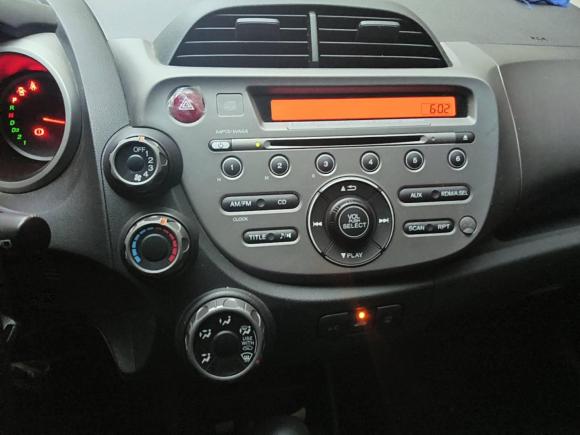 [义乌·浙G] 二手本田飞度2011款 1.5L 自动豪华版