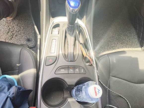 [上海·沪A] 二手别克VELITE 52017款 时尚增程型