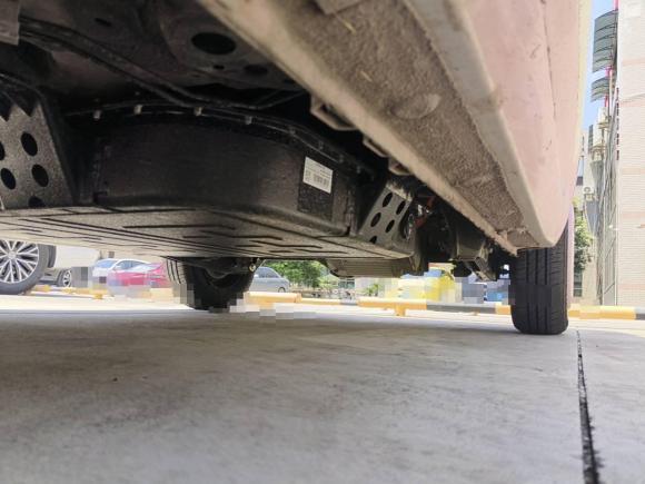 [上海·苏E] 二手奔腾奔腾小马2025款 222km 灵动马