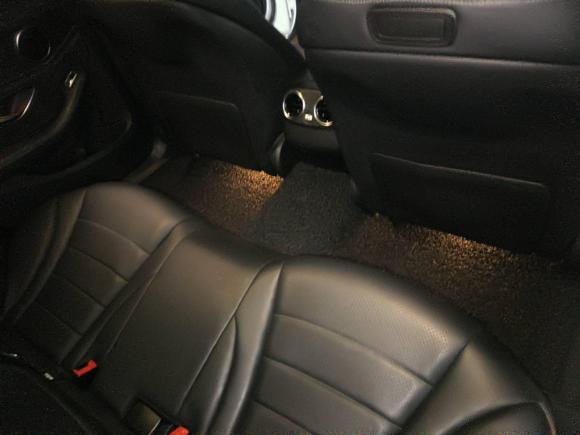 [苏州·苏E] 二手奔驰奔驰C级2015款 改款 C 200 L 运动型