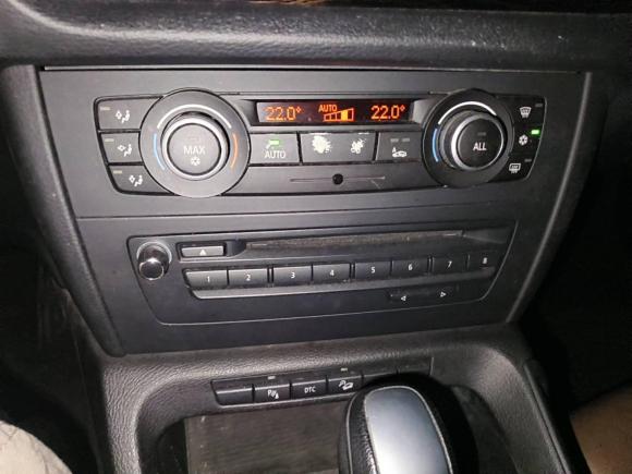 [上海·沪E] 二手宝马宝马X12010款 xDrive28i