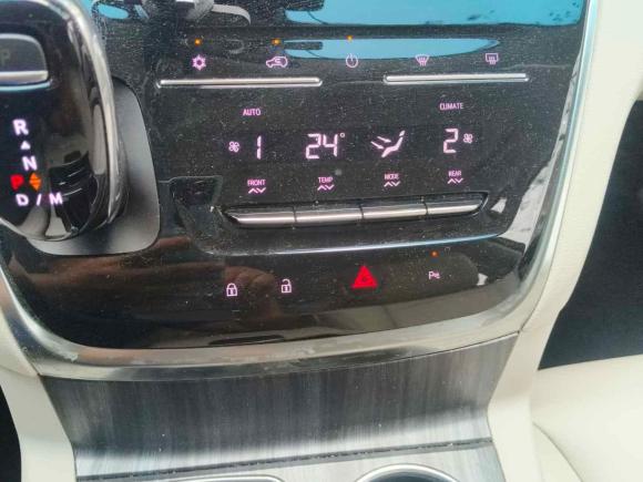 [上海·沪A] 二手别克别克GL82023款 陆上公务舱 舒适型