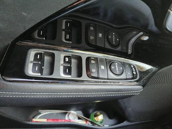 [武汉·鄂A] 二手起亚极睿2017款 1.6L 豪华版