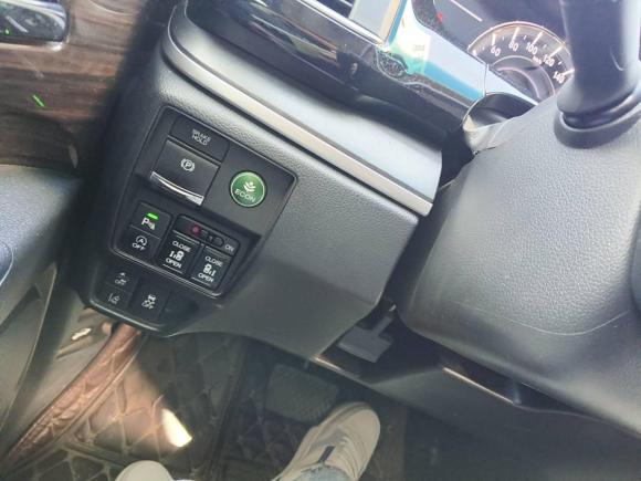 [武汉·鄂A] 二手本田艾力绅2016款 2.4L 至尊版