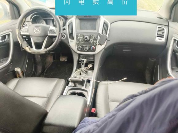 [上海·沪A] 二手驭胜驭胜S3502014款 2.4T 自动两驱柴油豪华天窗版7座