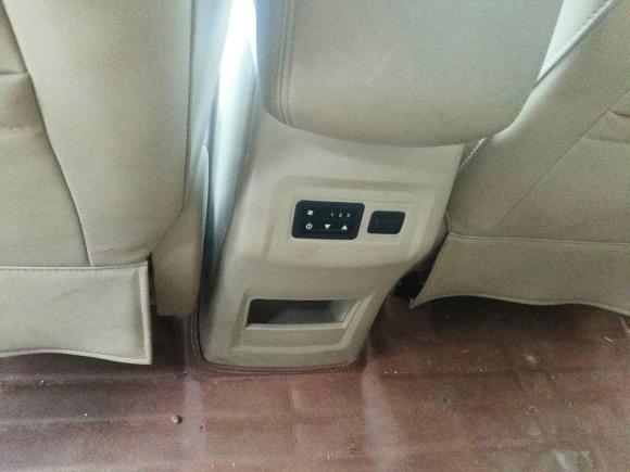 [佛山·粤S] 二手宝骏宝骏7302016款 1.5L 手动舒适型 7座 国V