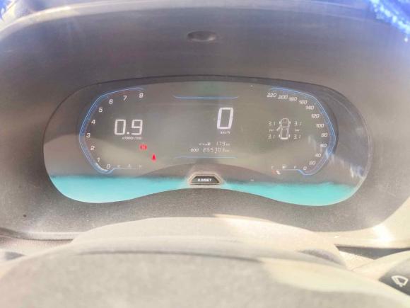 [上海·苏K] 二手五菱汽车五菱宏光S32018款 1.5L 手动豪华型 国V