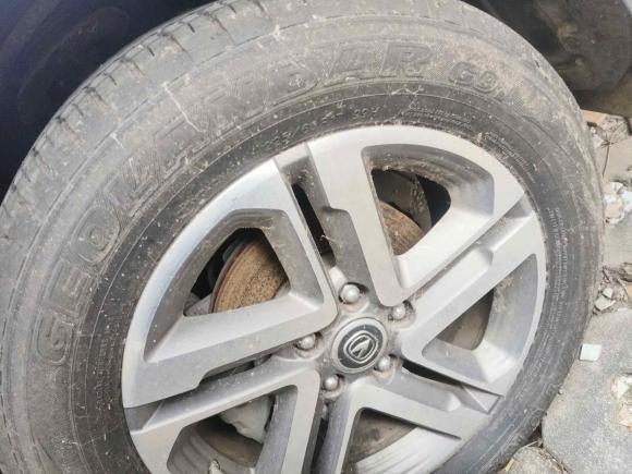 [广州·粤A] 二手长安长安CS552017款 1.5T 手动炫色型