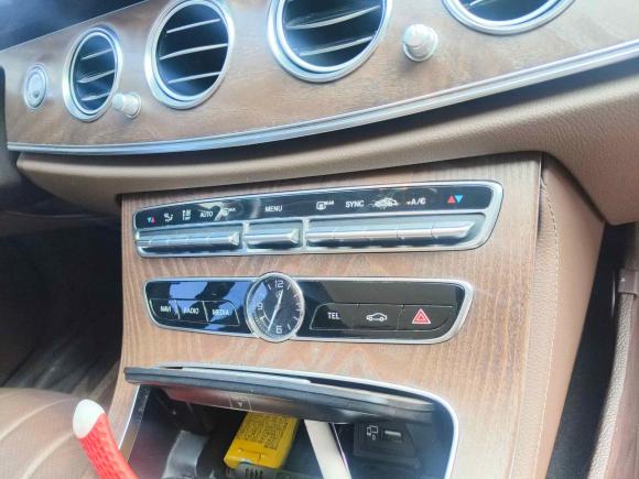 [无锡·苏B] 二手奔驰奔驰E级2017款 E 300 L 豪华型