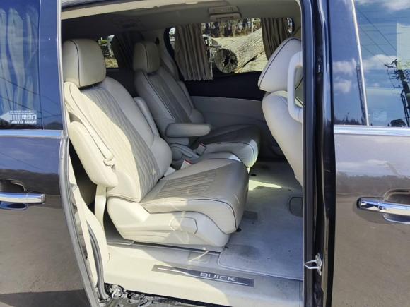 [南通·苏F] 二手别克别克GL82021款 陆上公务舱 652T 尊贵型