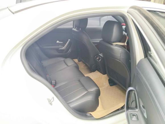 [杭州·浙A] 二手奔驰奔驰A级2021款 改款 A 180 L 运动轿车