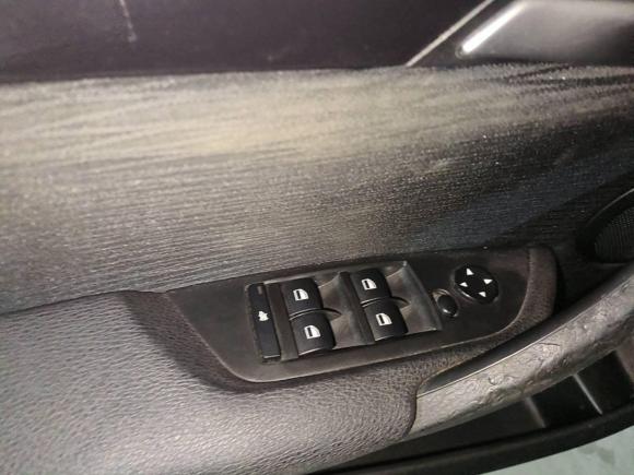 [杭州·浙M] 二手宝马宝马X12015款 sDrive18i 时尚晋级版