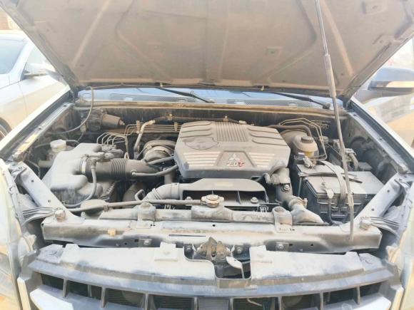 [上海·沪C] 二手哈弗哈弗H5经典2015款 2.0T 手动两驱精英型