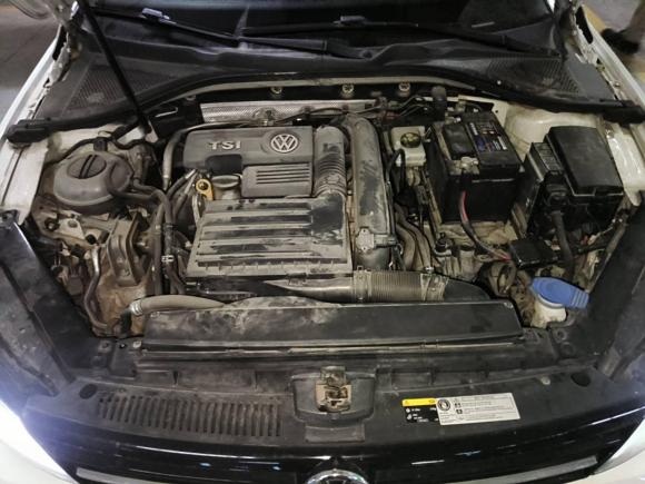 [济南·鲁A] 二手大众凌渡2015款 280TSI DSG舒适版