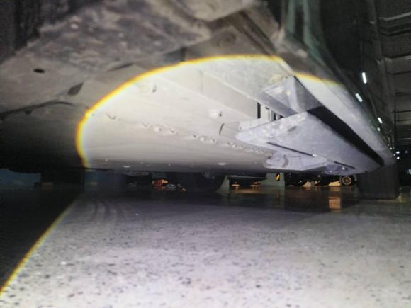 [上海·沪A] 二手合创汽车合创V092023款 尊荣版 762