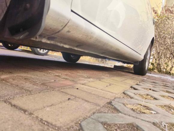 [青岛·鲁B] 二手现代悦动2011款 1.6L 自动舒适型