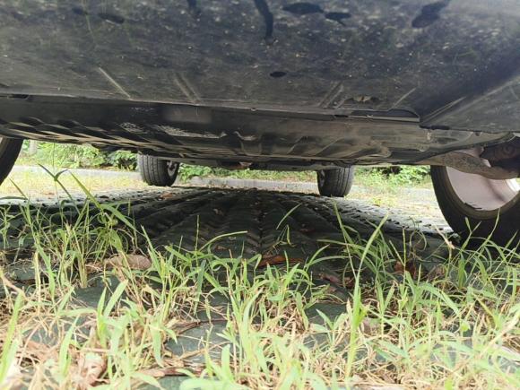 [南京·苏A] 二手路虎揽胜极光2014款 2.0T 5门耀动版