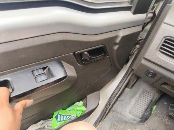 [义乌·浙G] 二手五菱汽车五菱荣光新卡2019款 1.5L单排国VI L3C