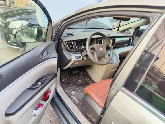 [深圳·粤B] 二手别克别克GL82011款 2.4L CT豪华商务舒适版