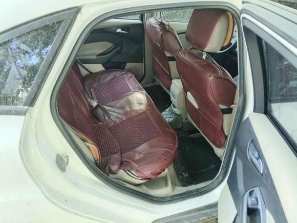 [南京·苏A] 二手福特福克斯2017款 三厢 1.6L 自动舒适型智行版