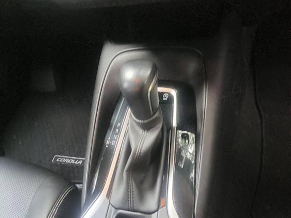 [广州·粤A] 二手丰田卡罗拉2019款 1.2T S-CVT GL-i豪华版