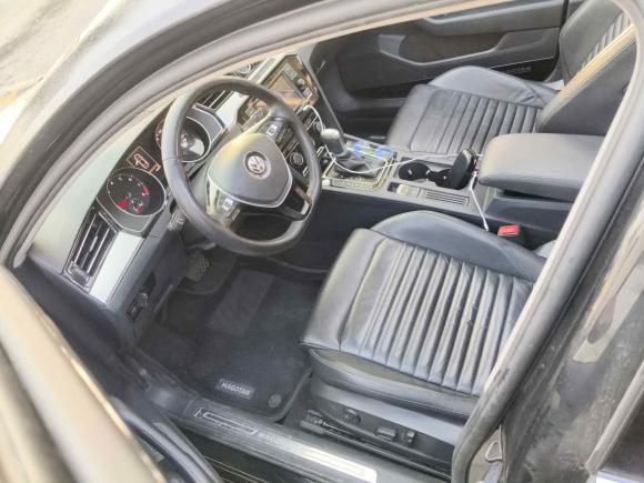 [上海·苏M] 二手大众迈腾2018款 330TSI DSG 领先型