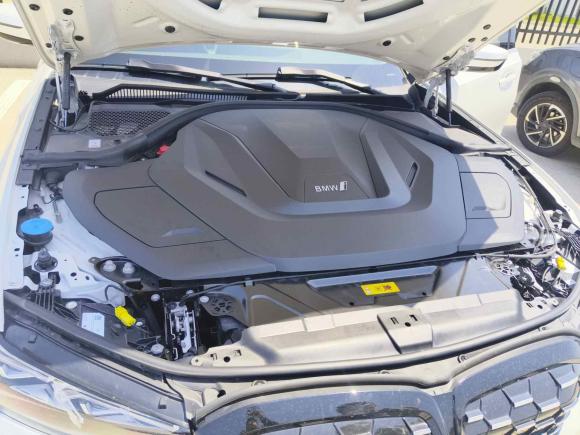 [宁波·浙B] 二手宝马宝马i32024款 eDrive 35 L